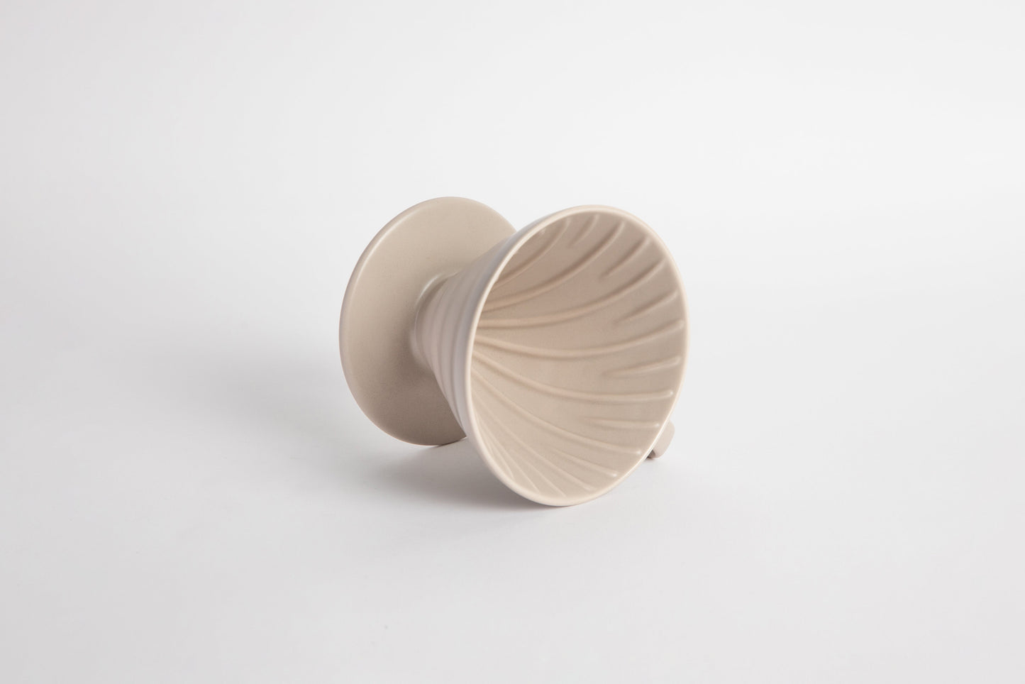 V60 Ceramic Coffee Dripper – Made in Japan