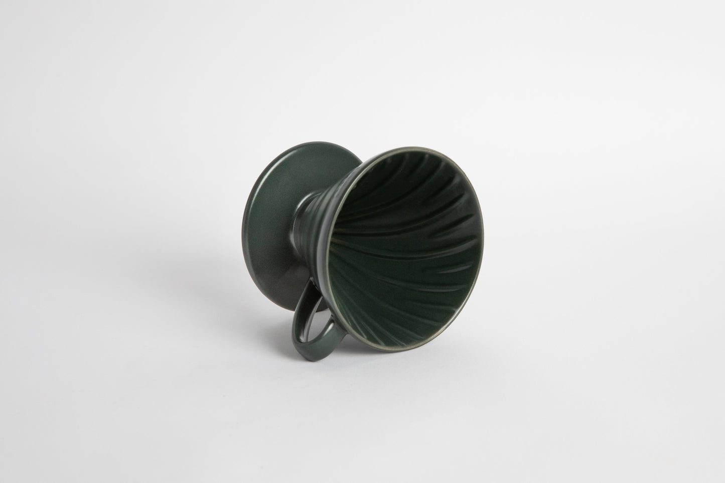 V60 Ceramic Coffee Dripper – Made in Japan