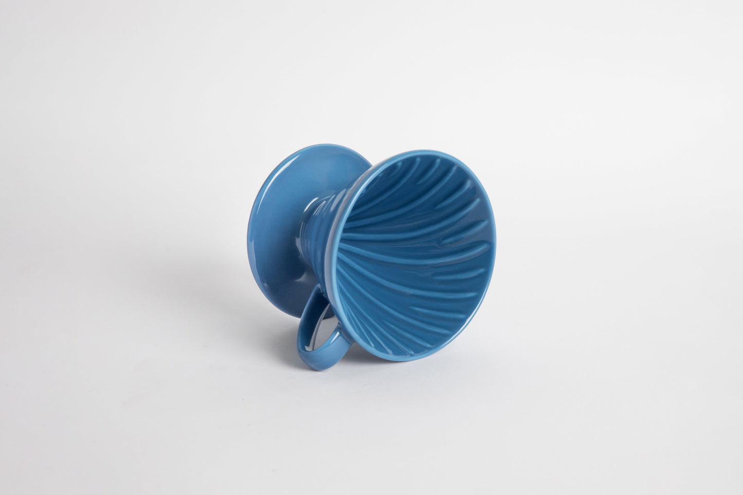 V60 Ceramic Coffee Dripper – Made in Japan
